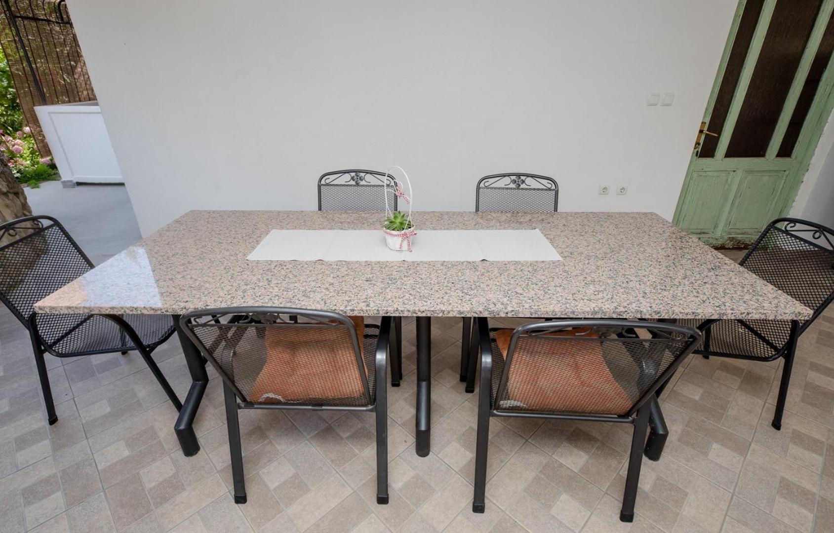 Apartments Makaus Supetarska Draga Exterior photo
